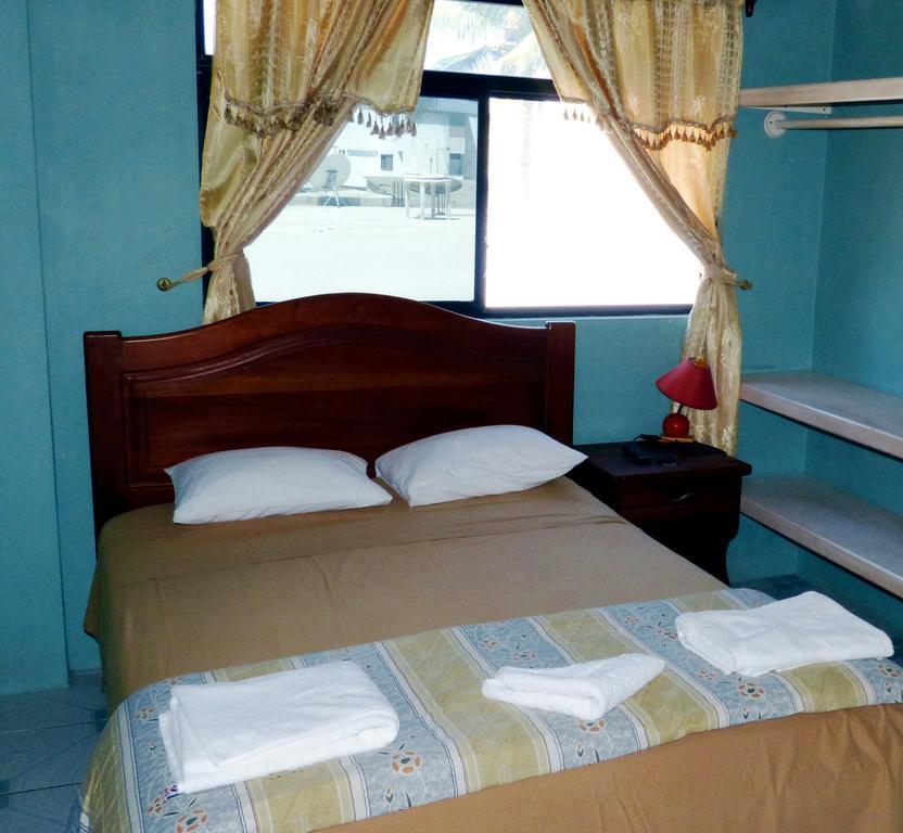 Casa Los Delfines Hotel ปวยร์โต วิลยามิล ภายนอก รูปภาพ