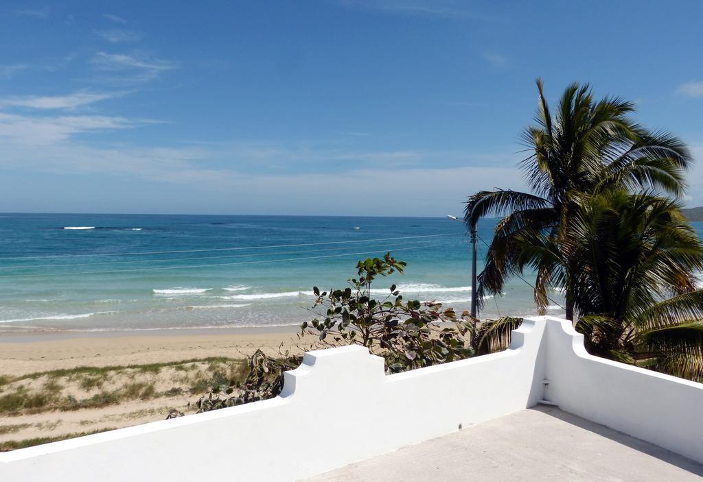 Casa Los Delfines Hotel ปวยร์โต วิลยามิล ภายนอก รูปภาพ
