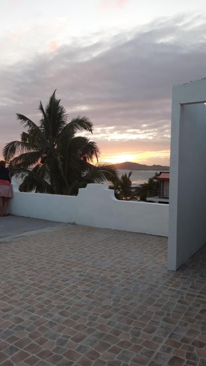 Casa Los Delfines Hotel ปวยร์โต วิลยามิล ภายนอก รูปภาพ